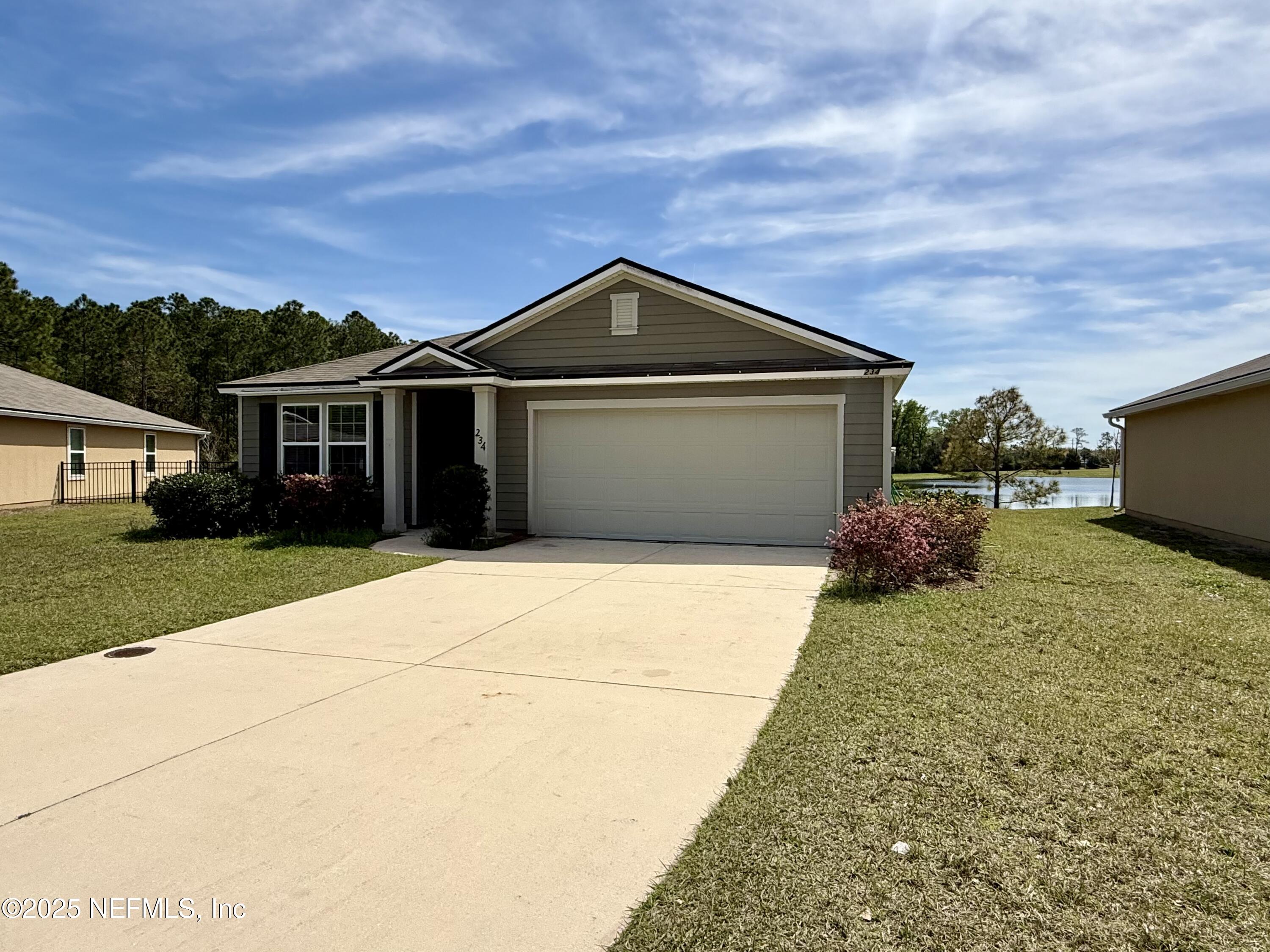 234 Cody Street St. Augustine, FL 32084 - Photo 3 of 28 IMG_2970