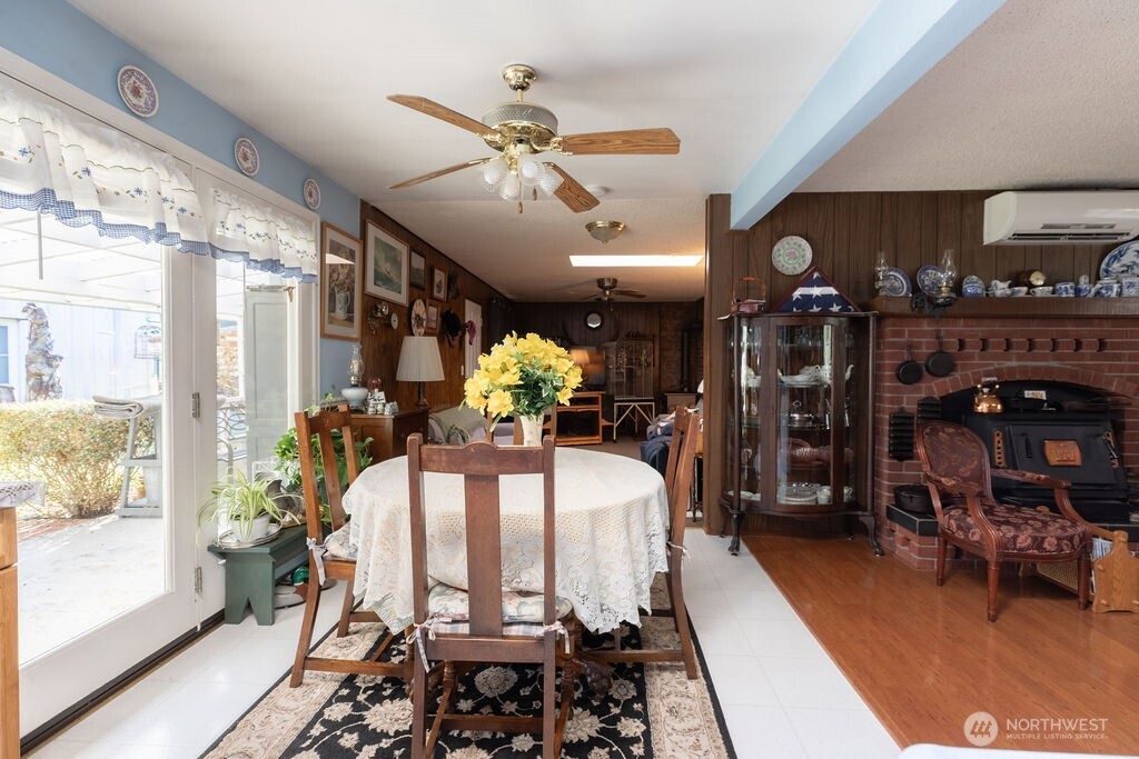 371 Flora Place Forks, WA 98331 - Photo 11 of 40 a view of a dining room with furniture