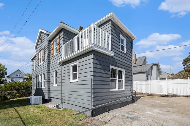 $214,000 | 78 Central Street, Battle Creek, MI 49017