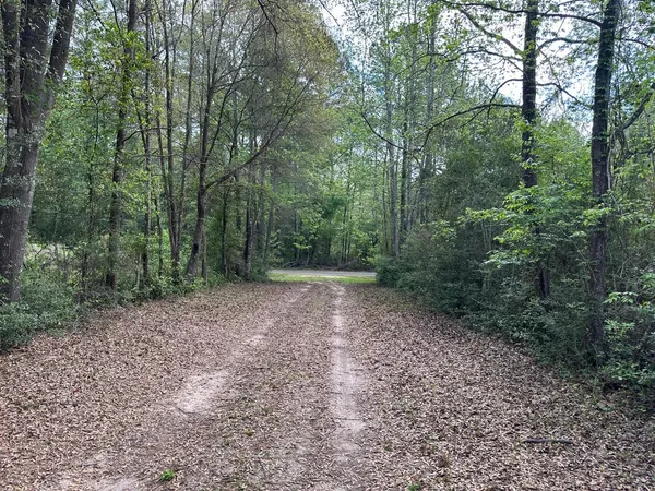 $129,900 | 1325 County Road 2650, Cleveland, TX 77327