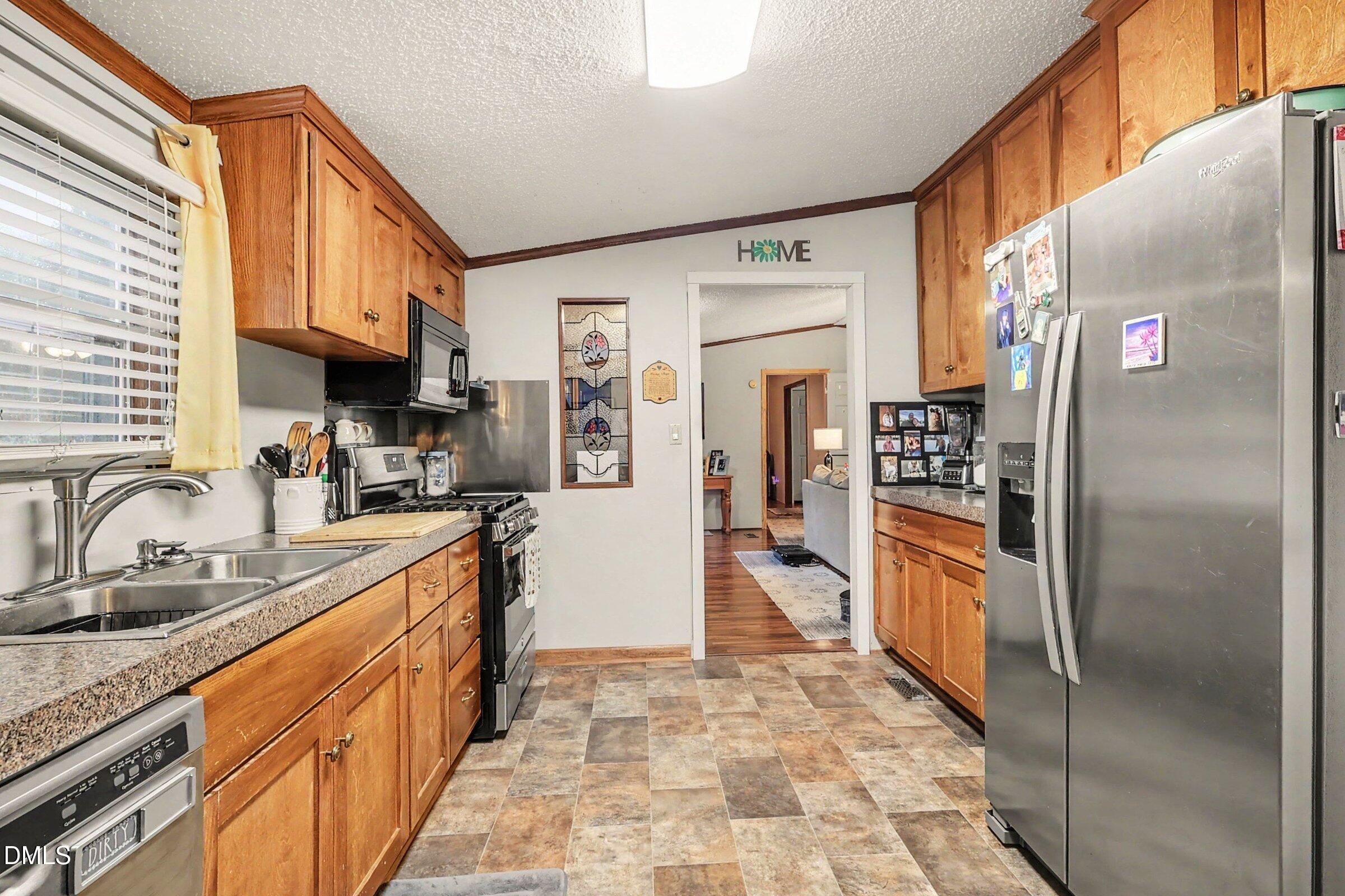 169 Mt Pleasant Road Willow Spring, NC 27592 - Photo 13 of 32 Kitchen