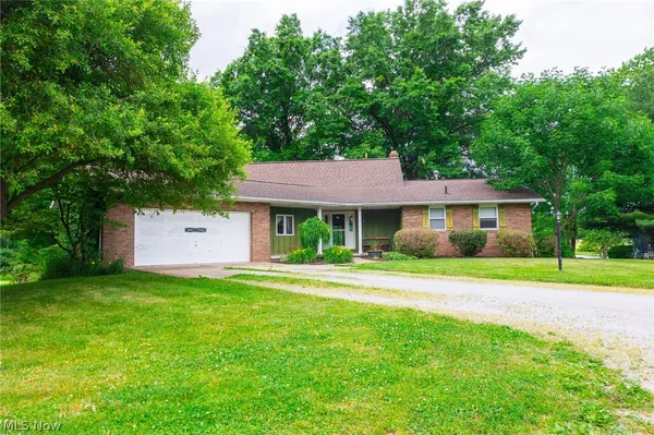 $1 | 11861 Hidden Lake Drive, Marshallville, OH 44645