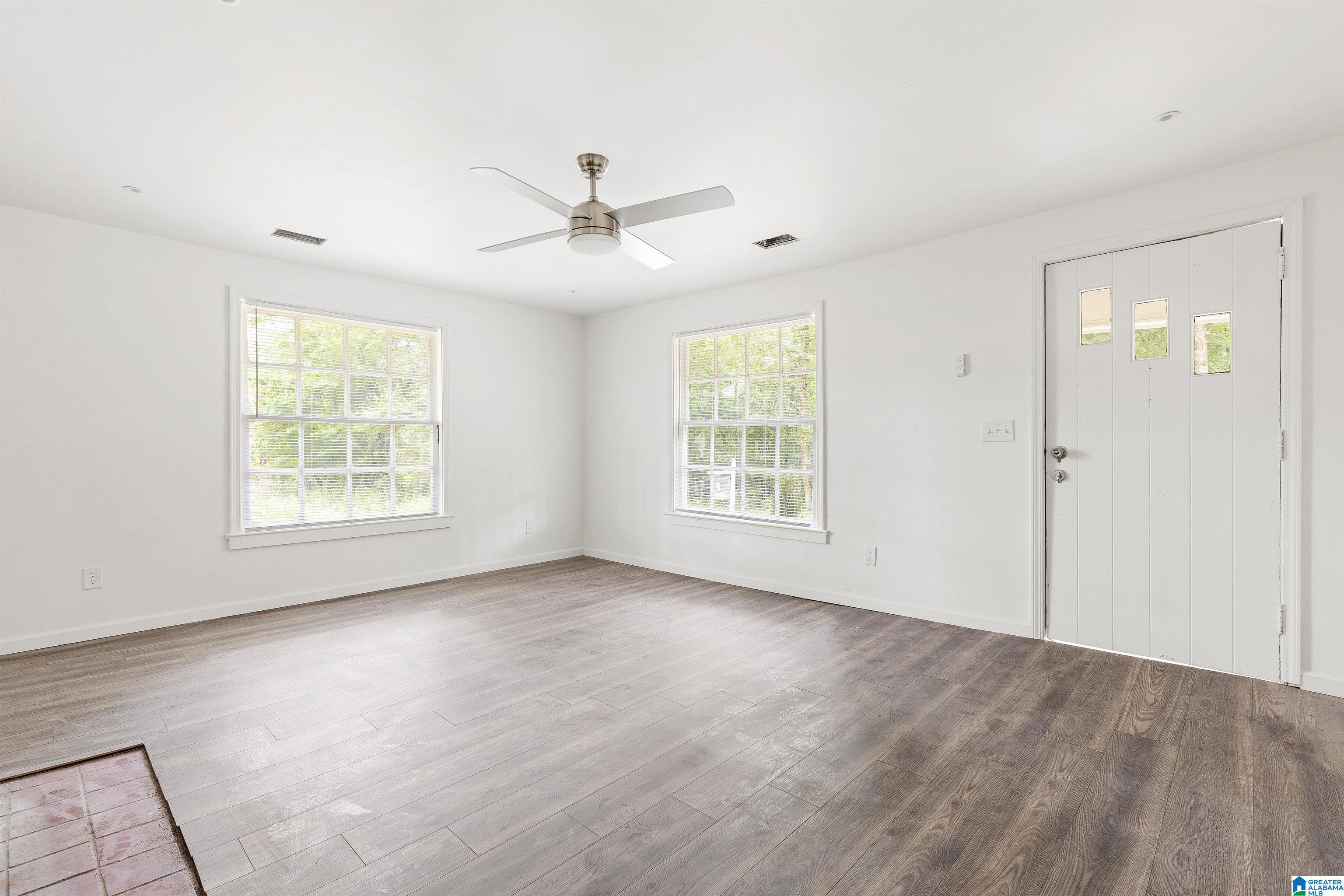 1229 West Clark Mountain Road Bessemer, AL 35023 - Photo 3 of 21