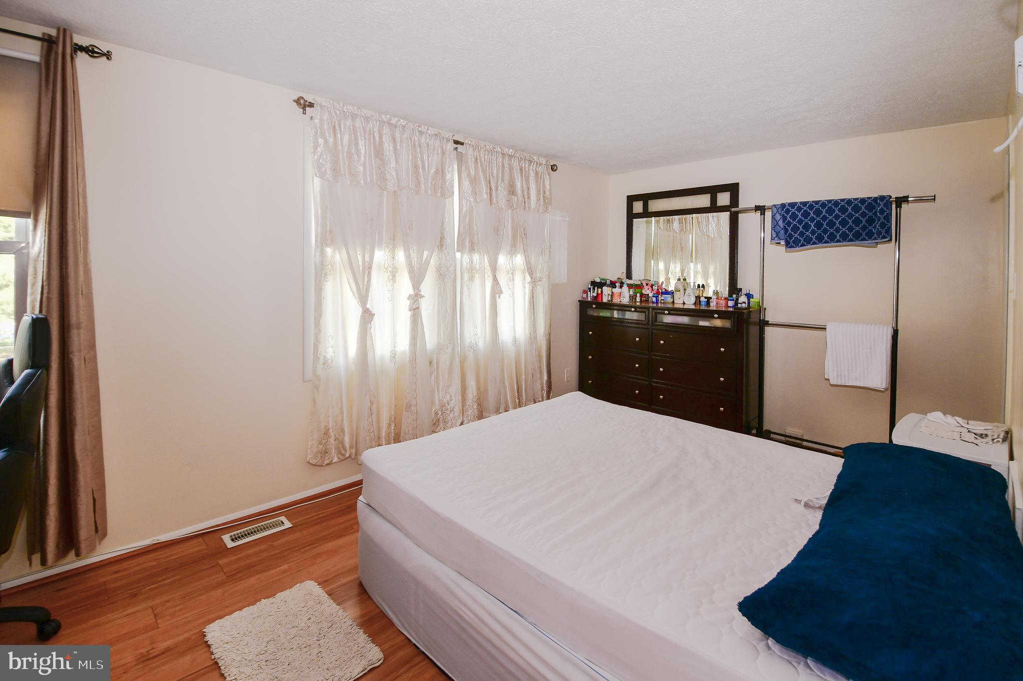 1796 Springfield Lane Frederick, MD 21702 - Photo 11 of 12 Gallery Image 11