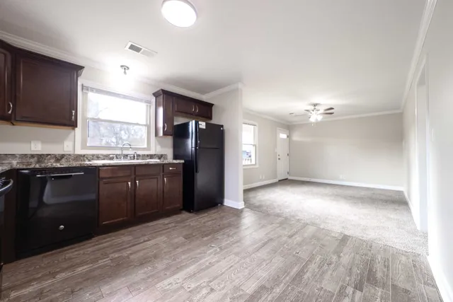 $855 | 455 Circle Drive, Unit B, Clarksville, TN 37043