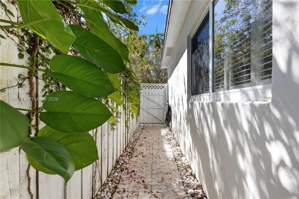 $1,730,000 | 711 Northeast 72nd Terrace, Miami, FL 33138