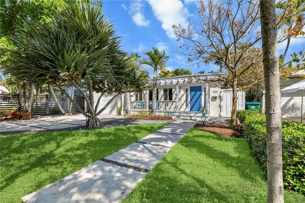$1,730,000 | 711 Northeast 72nd Terrace, Miami, FL 33138