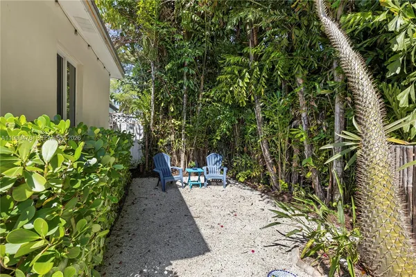 $1,730,000 | 711 Northeast 72nd Terrace, Miami, FL 33138
