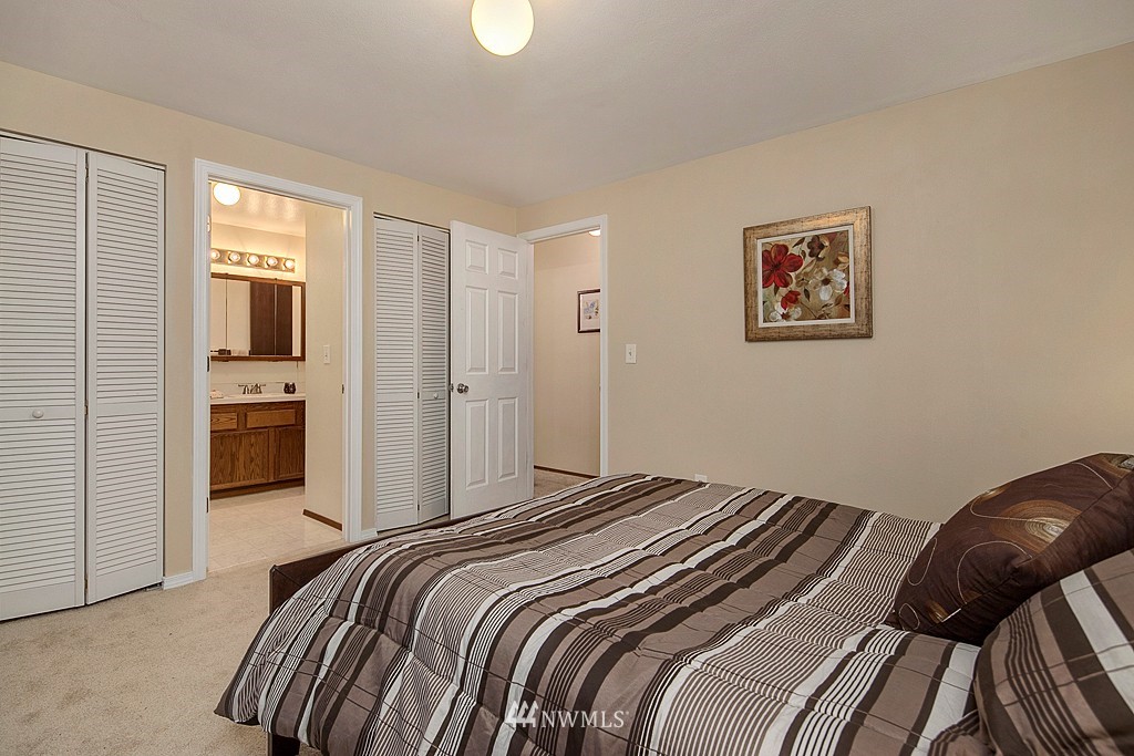 45314 Southeast Tanner Road North Bend, WA 98045 - Photo 11 of 19 Gallery Image 11