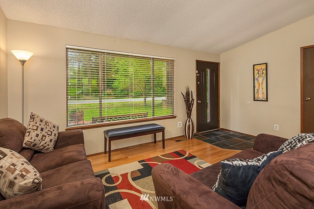 45314 Southeast Tanner Road North Bend, WA 98045 - Photo 4 of 19 Gallery Image 4