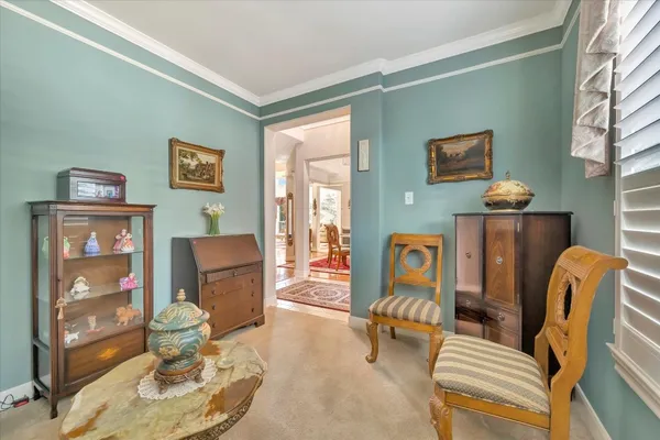 $599,500 | 1639 Lakeside Enclave Drive, Houston, TX 77077