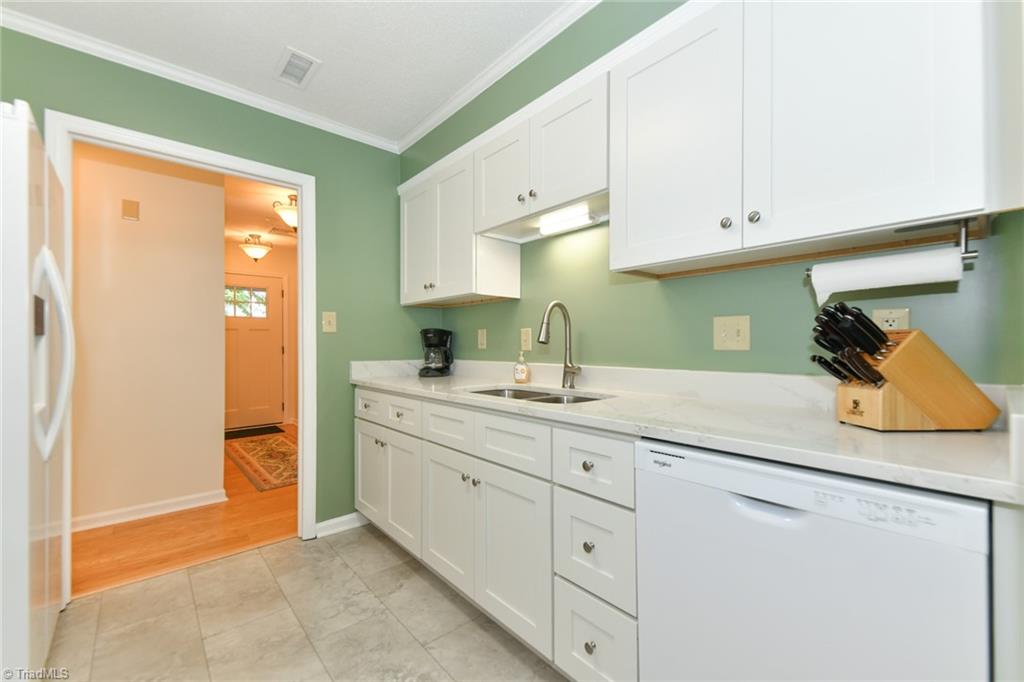 5000 Tower Road, Unit B Greensboro, NC 27410 - Photo 10 of 29