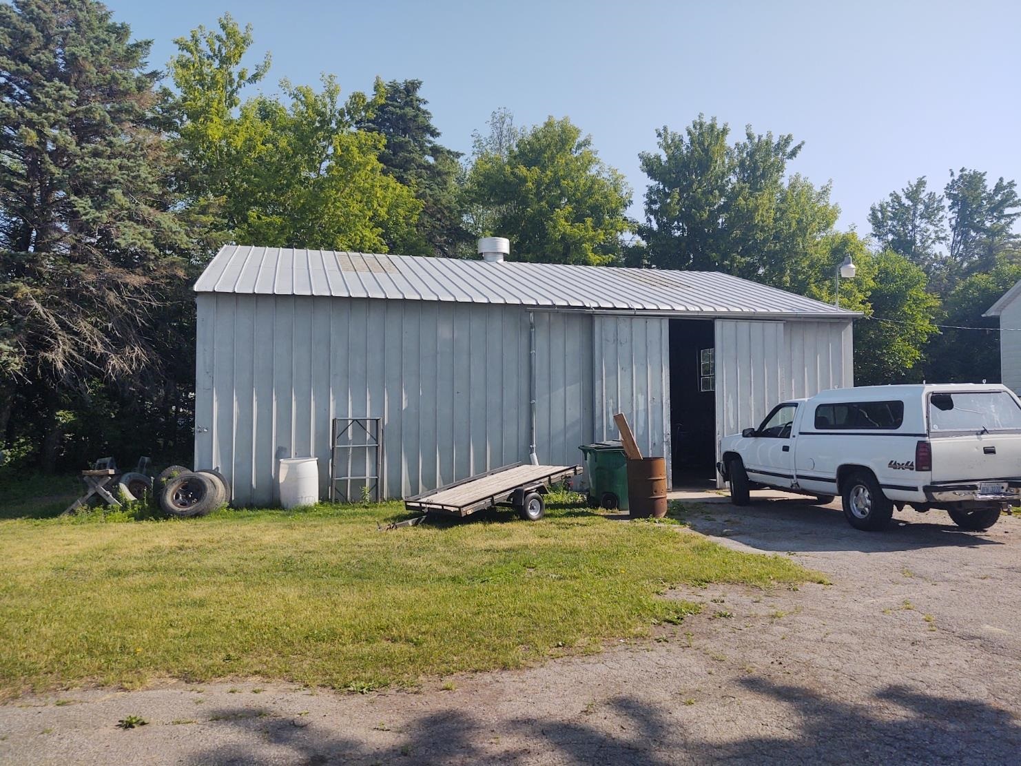 4086 7 Mile Road Bay City, MI 48706 - Photo 7 of 16 Gallery Image 7