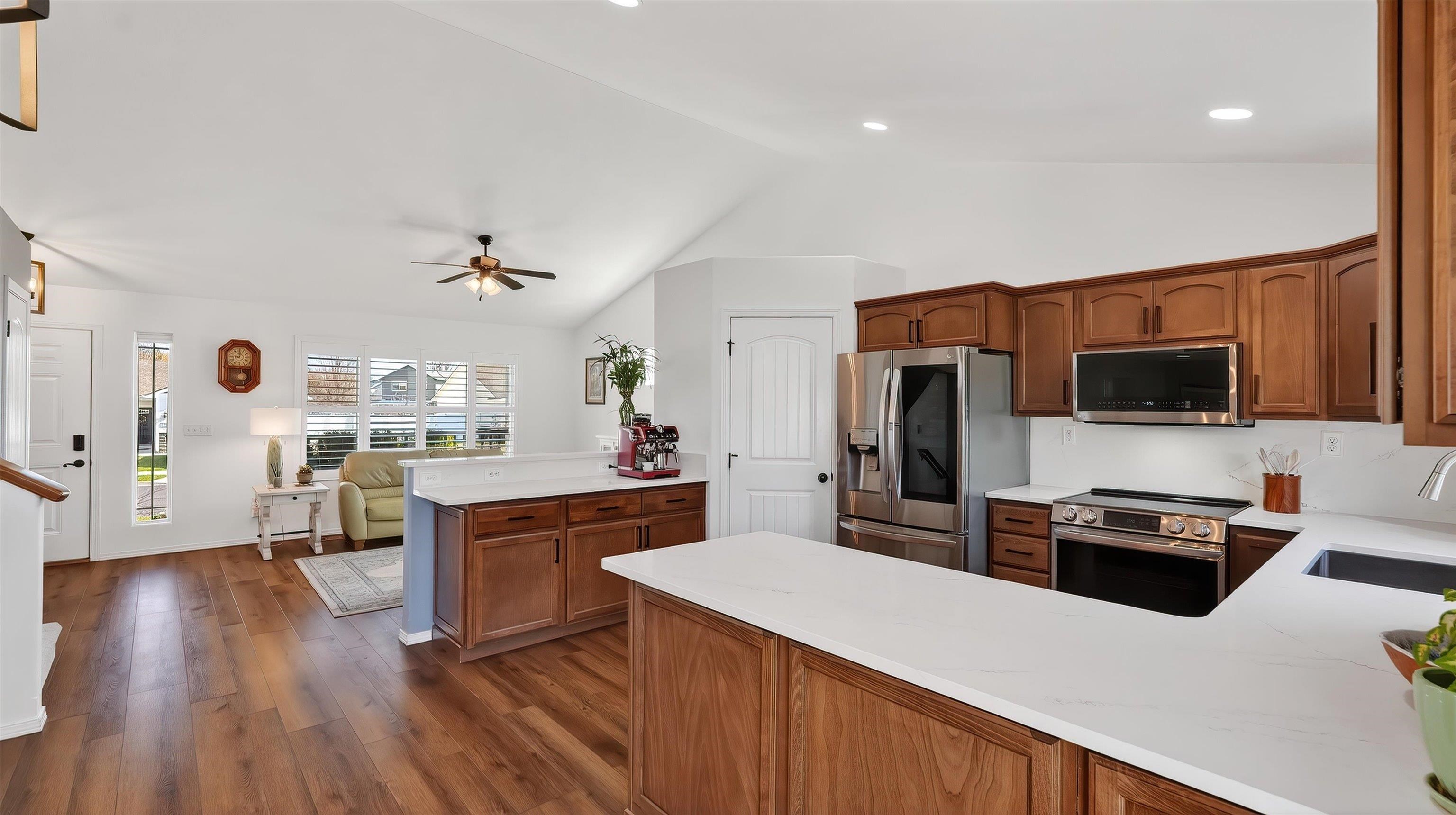 9207 North Warren Street Spokane, WA 99208 - Photo 8 of 48 Gallery Image 8