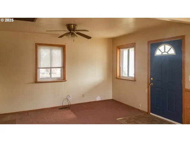 $195,000 | 701 Y Avenue, La Grande, OR 97850