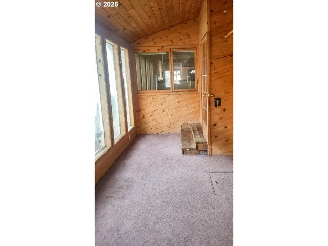 $195,000 | 701 Y Avenue, La Grande, OR 97850