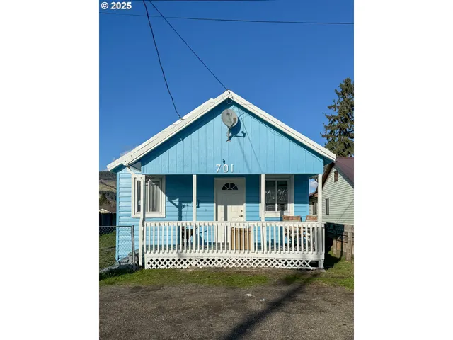 $195,000 | 701 Y Avenue, La Grande, OR 97850