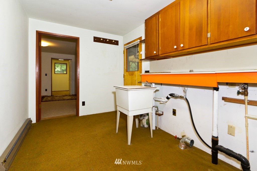 18953 Northwest Stavis Bay Road Seabeck, WA 98380 - Photo 11 of 24 Gallery Image 11