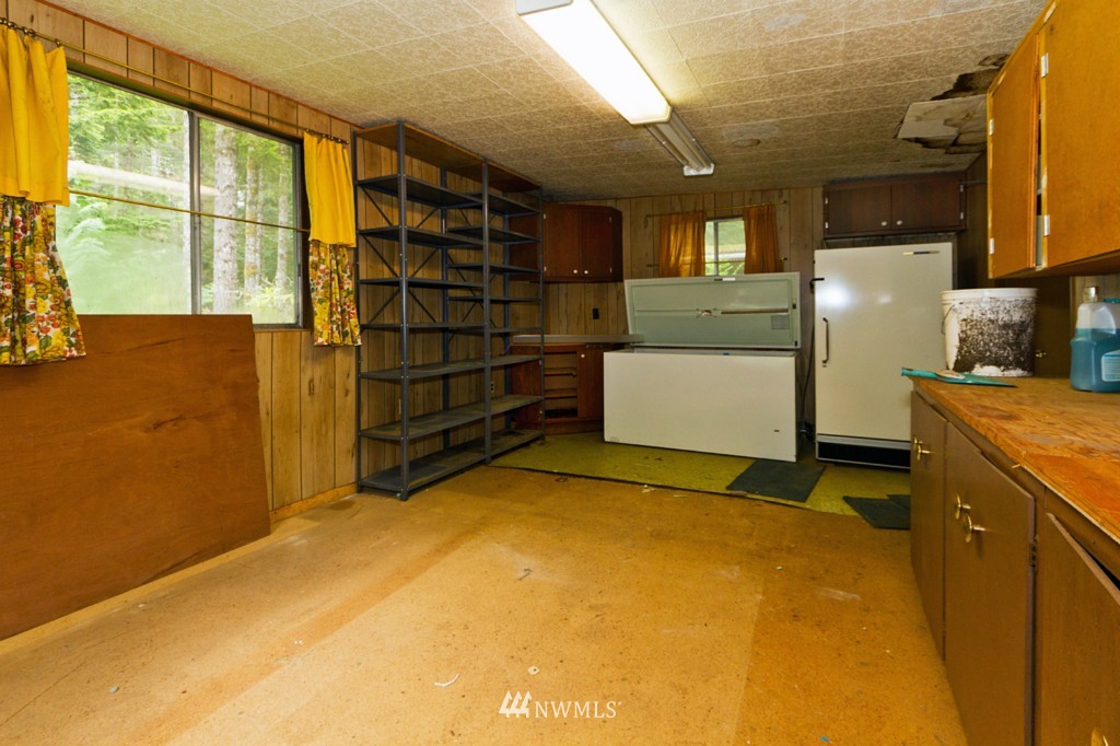 18953 Northwest Stavis Bay Road Seabeck, WA 98380 - Photo 17 of 24 Gallery Image 17