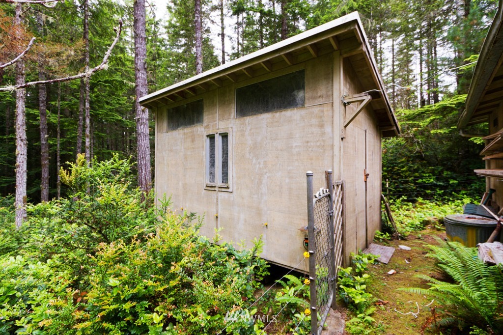 18953 Northwest Stavis Bay Road Seabeck, WA 98380 - Photo 21 of 24 Gallery Image 21