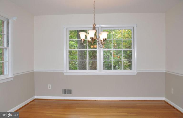 5316 Waneta Road Bethesda, MD 20816 - Photo 10 of 29 Dining Room