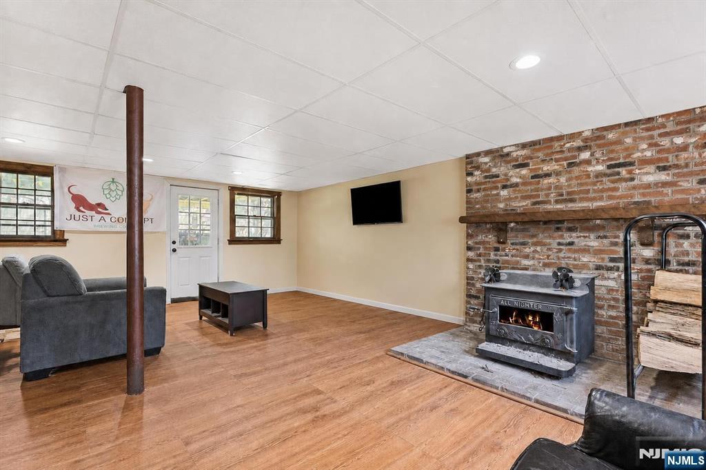 12 River Road Oak Ridge, NJ 07438 - Photo 7 of 36