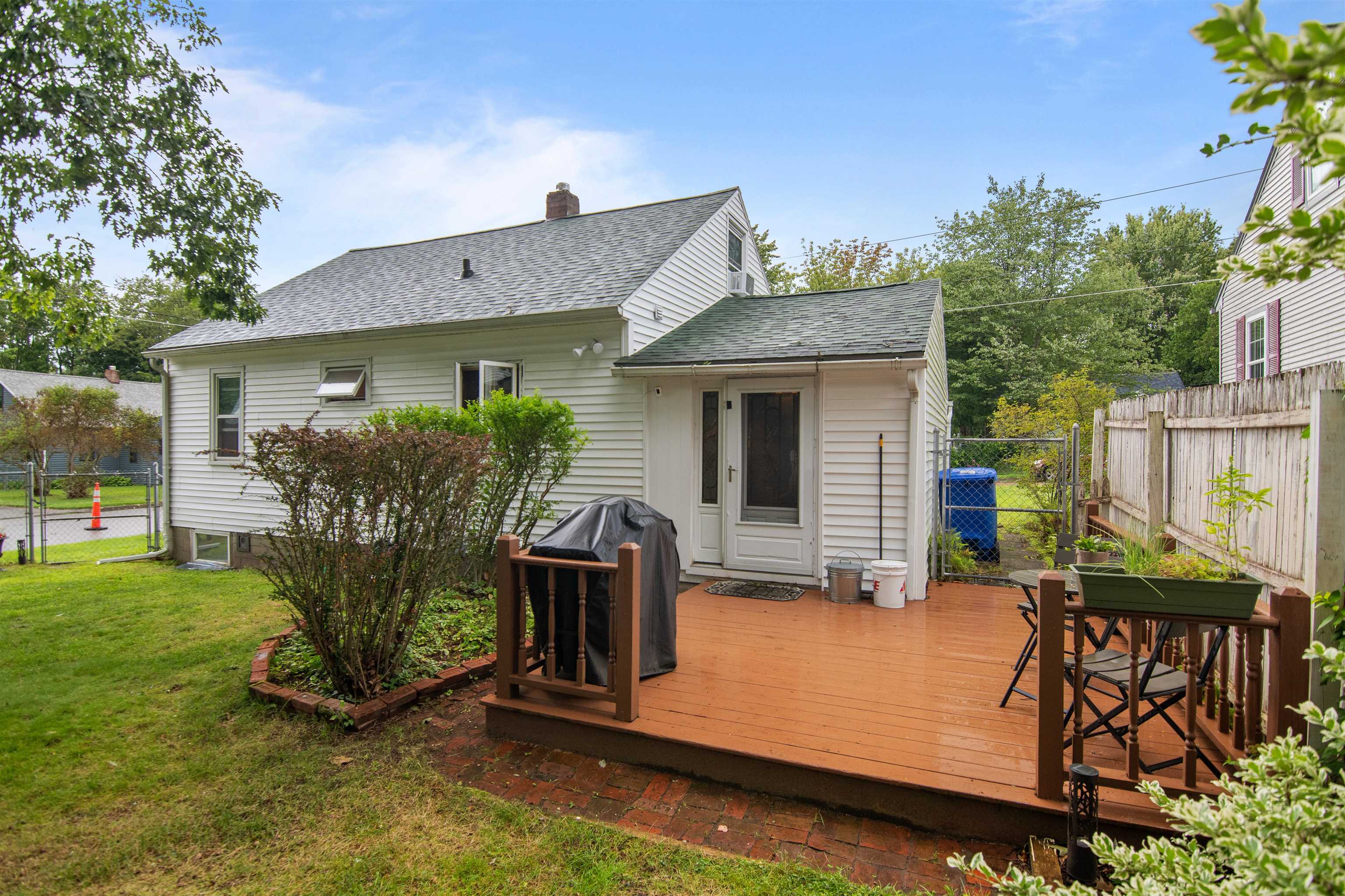 229 Woodlawn Road Burlington, VT 05408 - Photo 22 of 39 Gallery Image 22