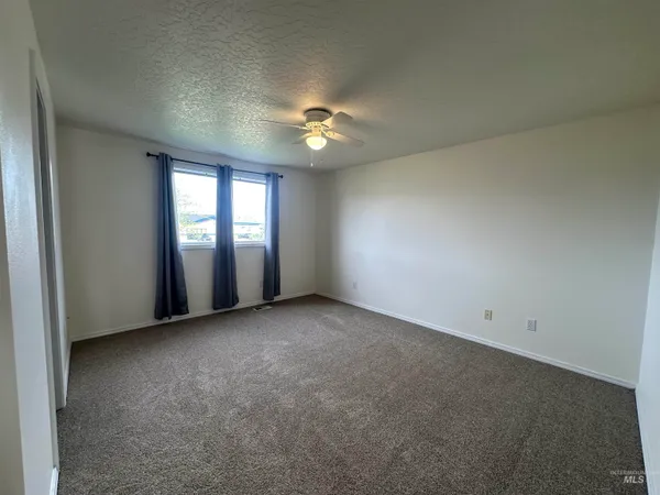 $614,900 | 2807 Laurel Way, Nampa, ID 83686