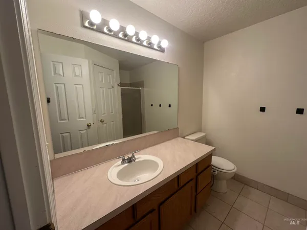 $614,900 | 2807 Laurel Way, Nampa, ID 83686