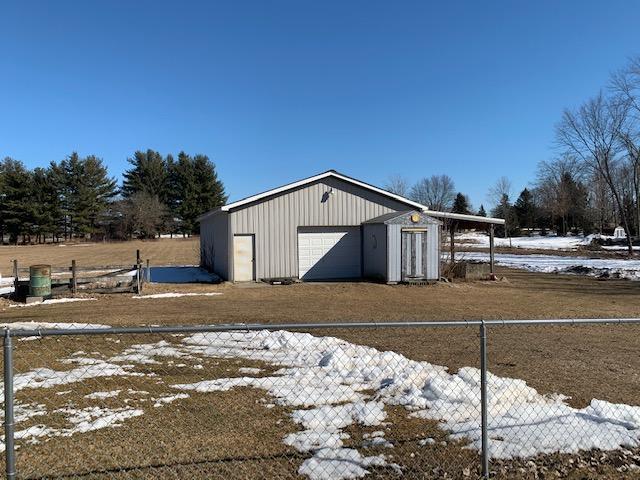 712 East Howell Road Mason, MI 48854 - Photo 3 of 4 IMG_5399