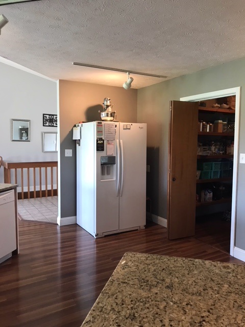 1275 South Zimmer Road Warsaw, IN 46580 - Photo 11 of 35 Gallery Image 11