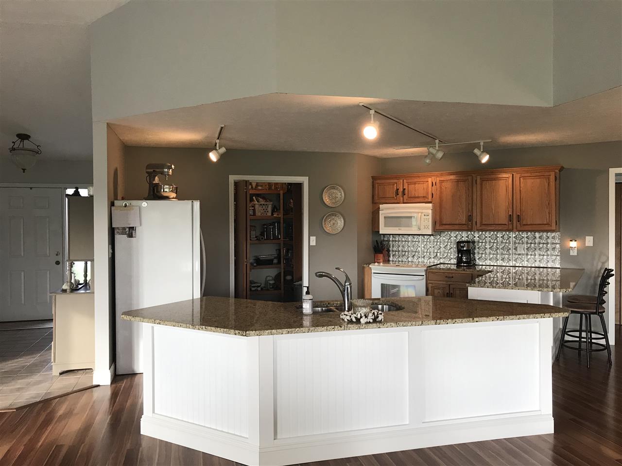 1275 South Zimmer Road Warsaw, IN 46580 - Photo 5 of 35 Gallery Image 5