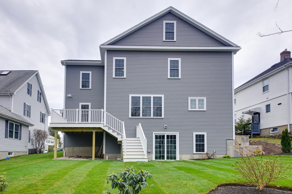 92 Marlborough Road Waltham, MA 02452 - Photo 22 of 23 Gallery Image 22