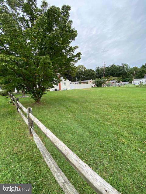 111 Spring Street Bridgeton, NJ 08302 - Photo 7 of 25 Gallery Image 7