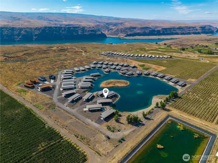 $995,000 | 207 Vista Pt Drive Northwest, Quincy, WA 98848