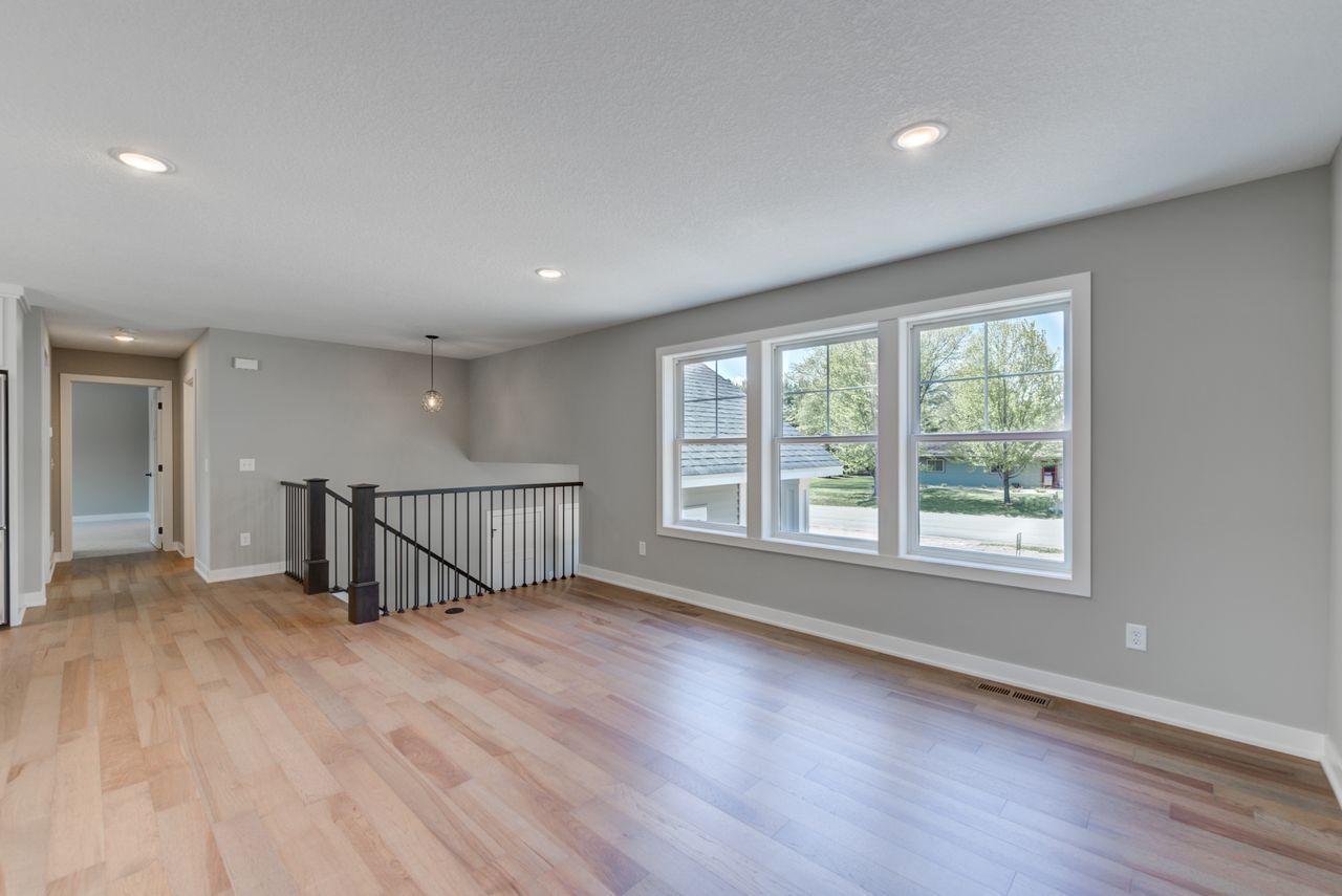 2902 Ingalls Road Menomonie, WI 54751 - Photo 3 of 33 Gallery Image 3