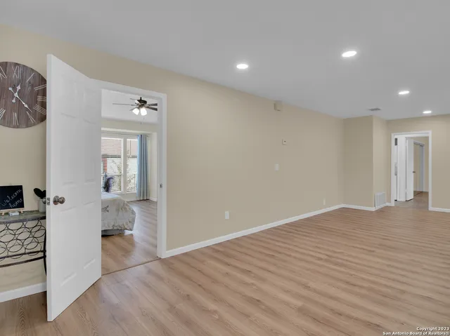 $1,600 | 3803 Barrington Street, Unit 3E, San Antonio, TX 78217