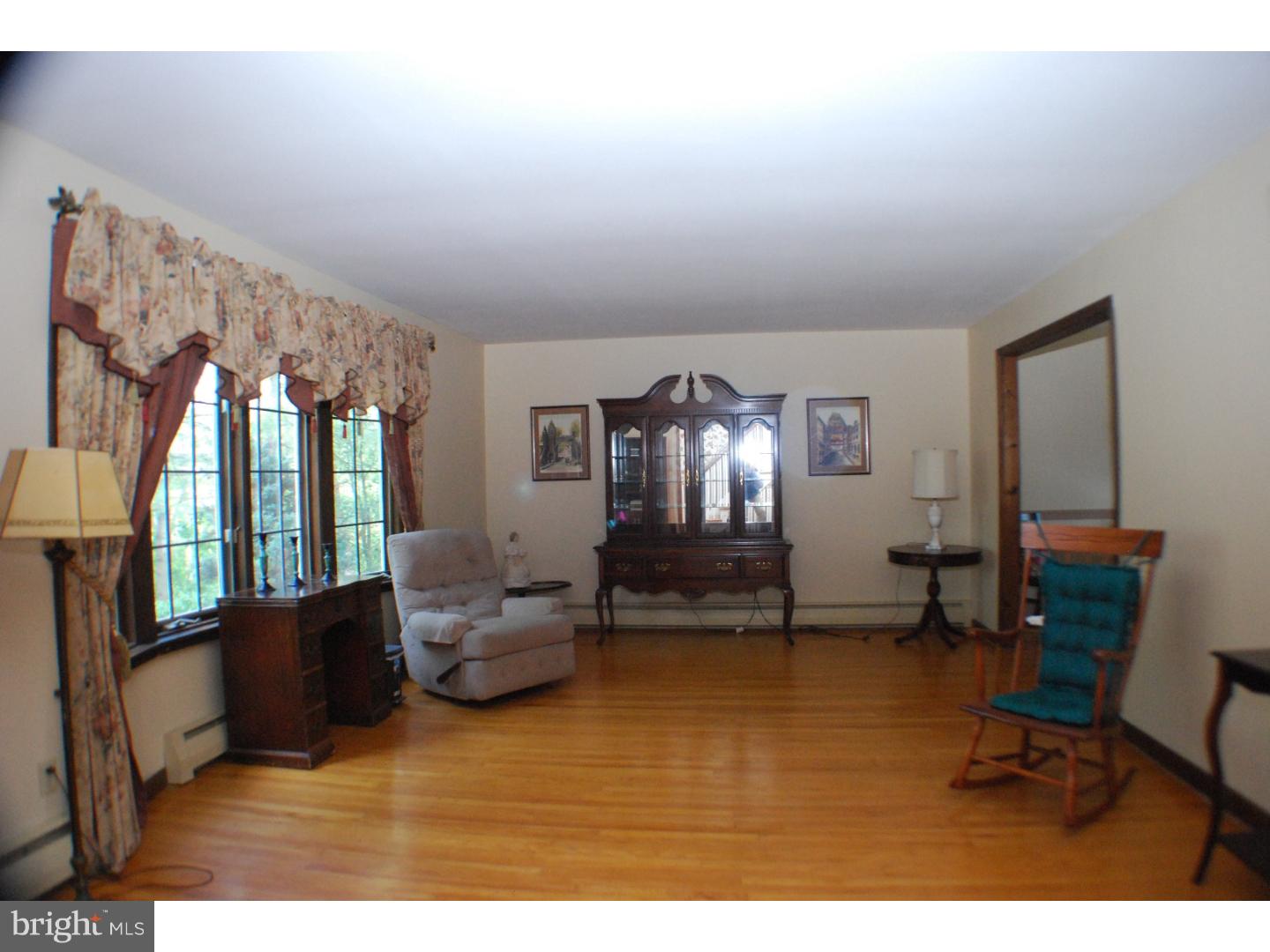 268 Manor Road Harleysville, PA 19438 - Photo 6 of 19 Gallery Image 6