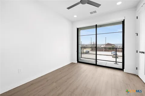 $299,500 | 634 Central Parkway, Unit 1114, New Braunfels, TX 78130