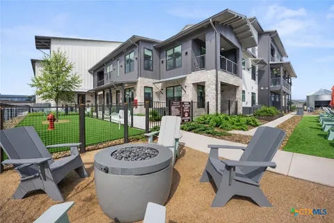 $299,500 | 634 Central Parkway, Unit 1114, New Braunfels, TX 78130