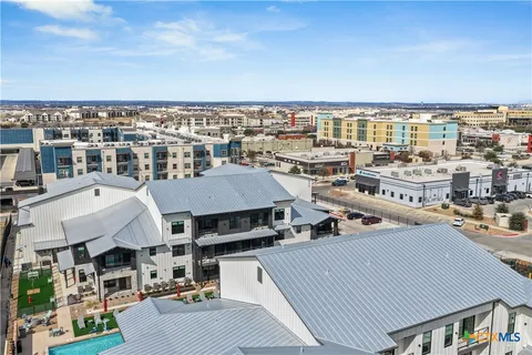$299,500 | 634 Central Parkway, Unit 1114, New Braunfels, TX 78130