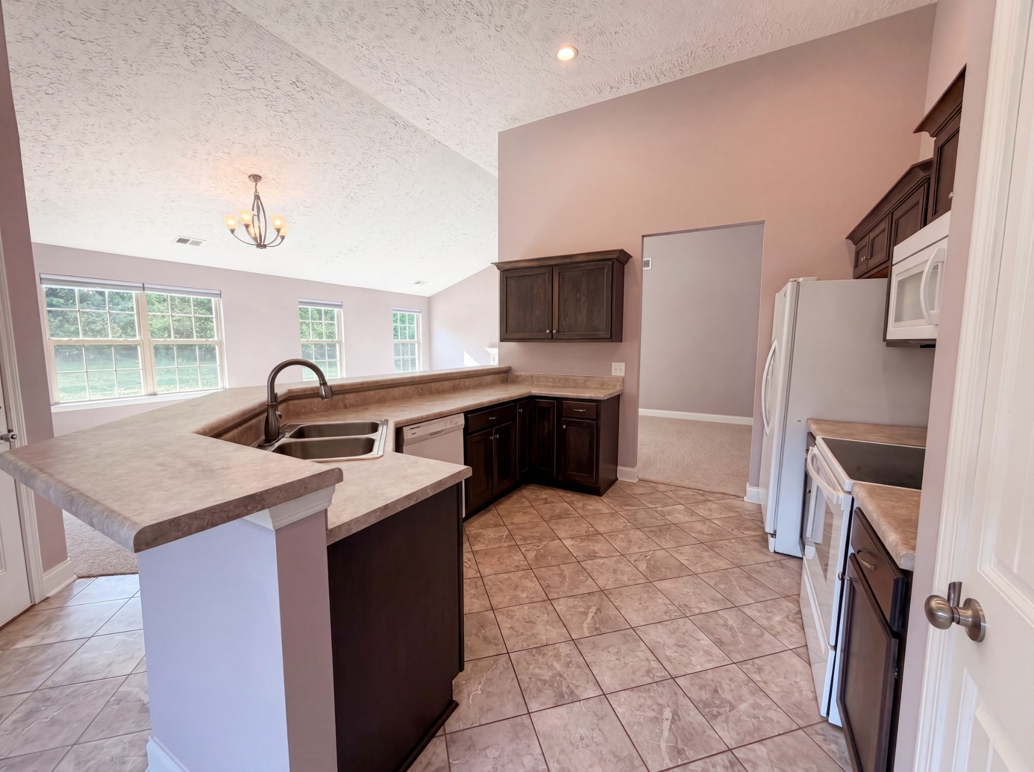 447 Golf Club Lane Springfield, TN 37172 - Photo 2 of 21