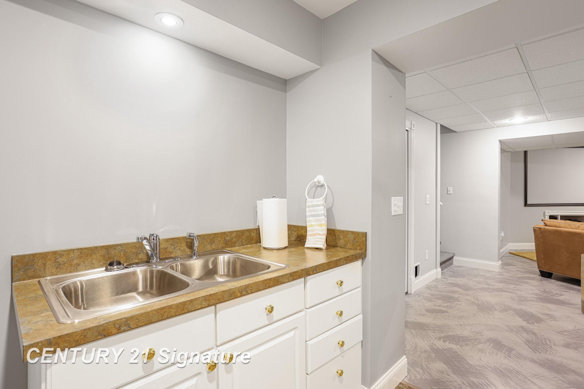 4087 Autumn Ridge Saginaw, MI 48603 - Photo 42 of 66