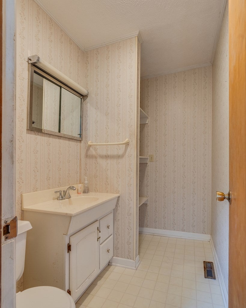27 Warner Subdivision Road Lebanon, VA 24266 - Photo 22 of 26 Gallery Image 22