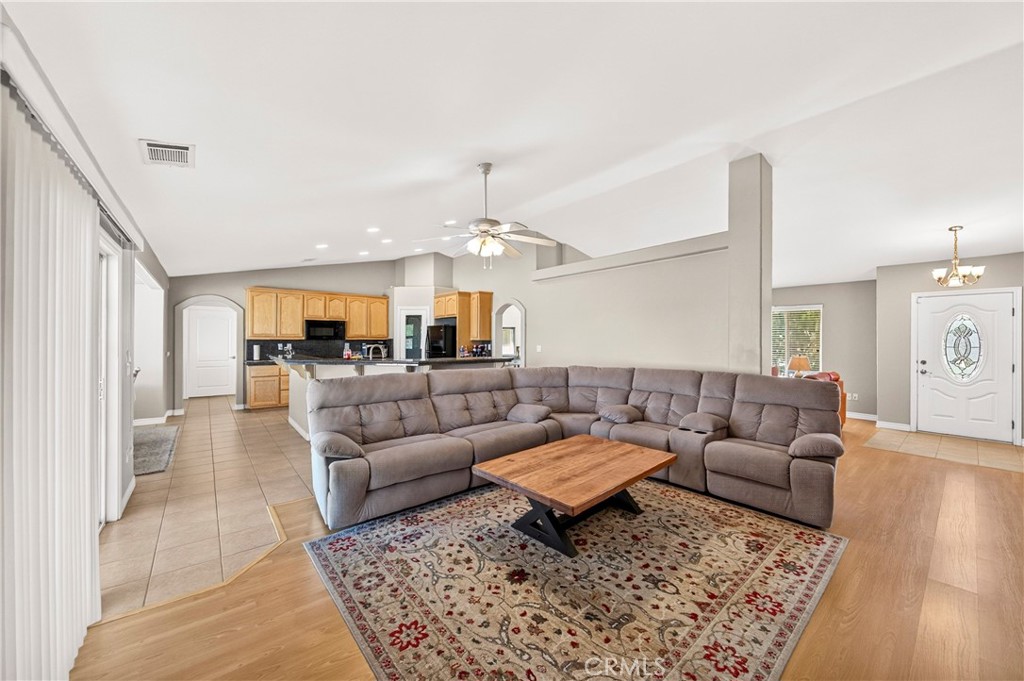 10624 Nugget Road Phelan, CA 92371 - Photo 25 of 70