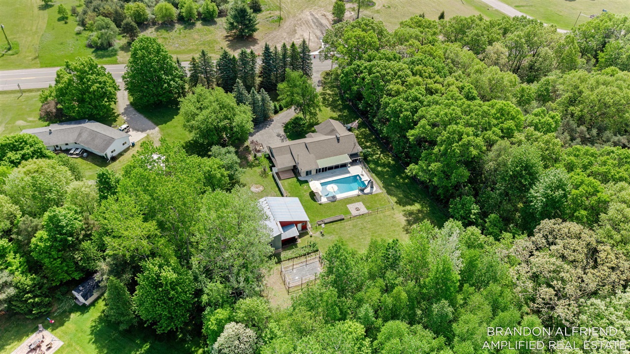 10226 Southwest Greenville Road Greenville, MI 48838 - Photo 56 of 62