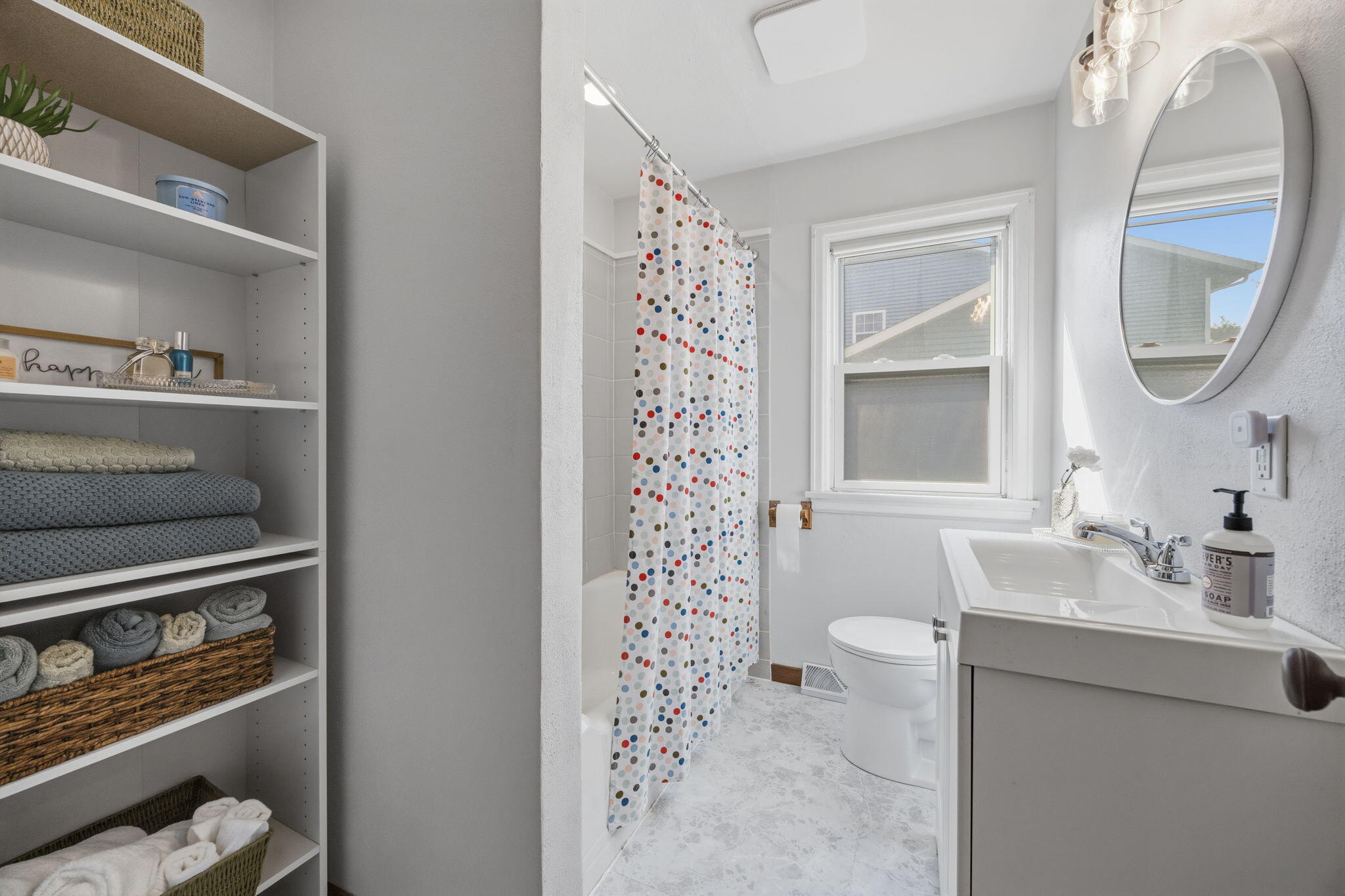 98 Jackson Street Fort Atkinson, WI 53538 - Photo 12 of 50 26-web-or-mls-IMG_1445