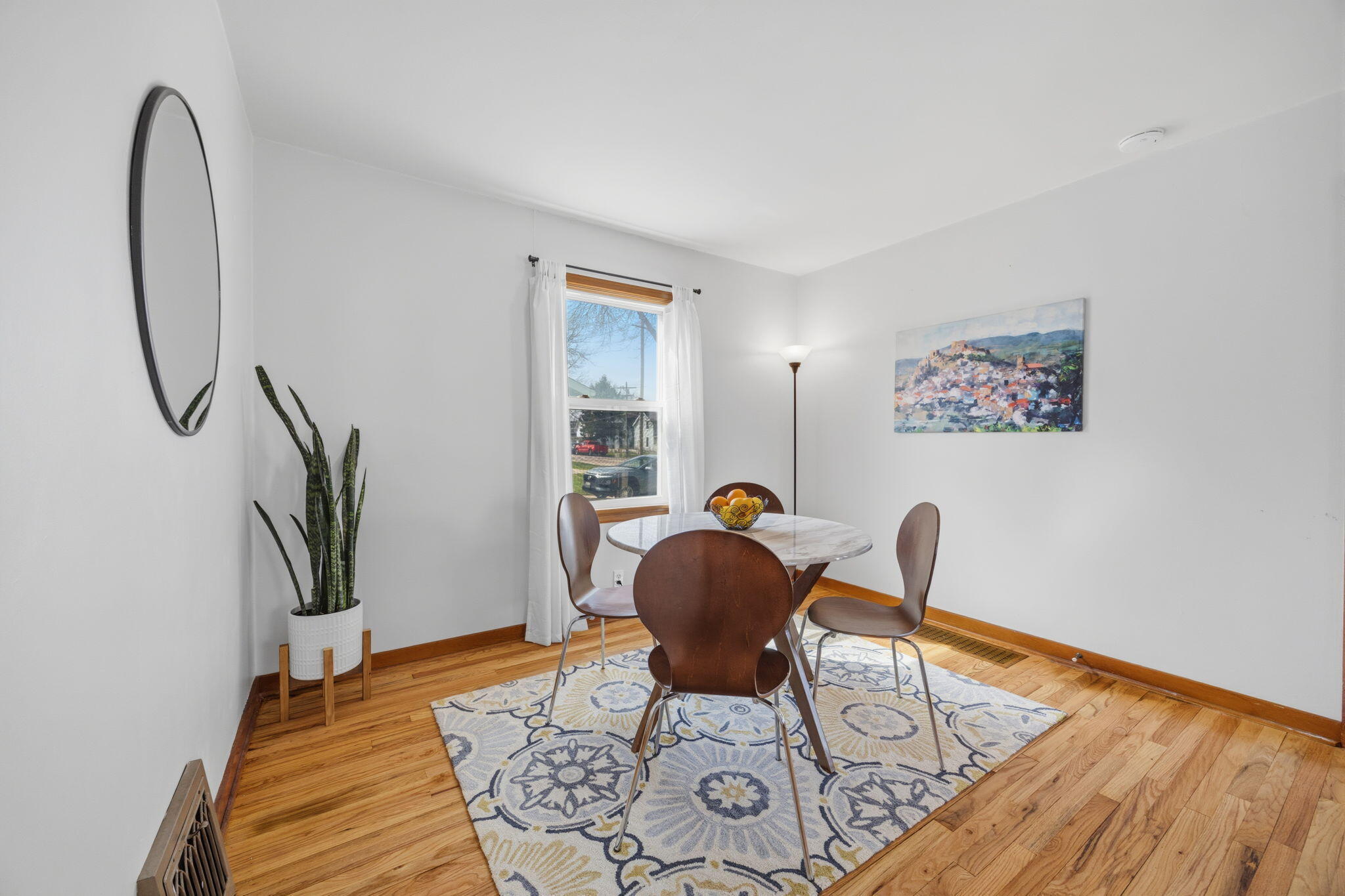 98 Jackson Street Fort Atkinson, WI 53538 - Photo 6 of 50 31-web-or-mls-IMG_1463