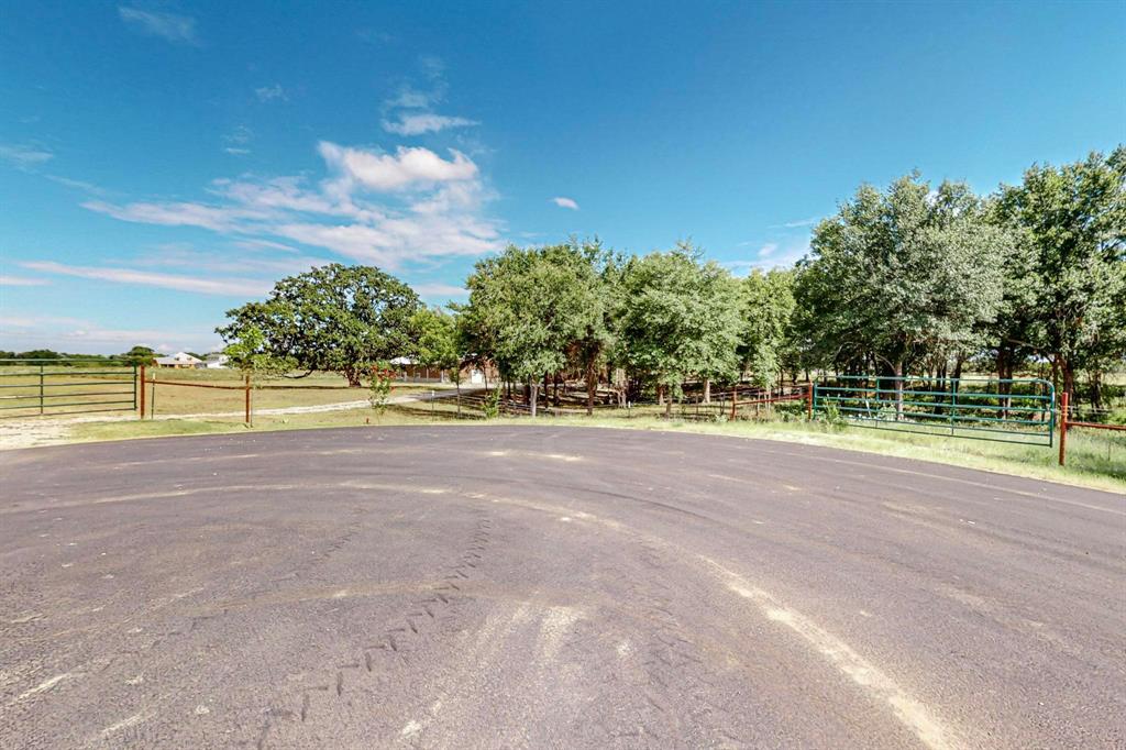 637 Lyman T Davis Road Corsicana, TX 75110 - Photo 24 of 34