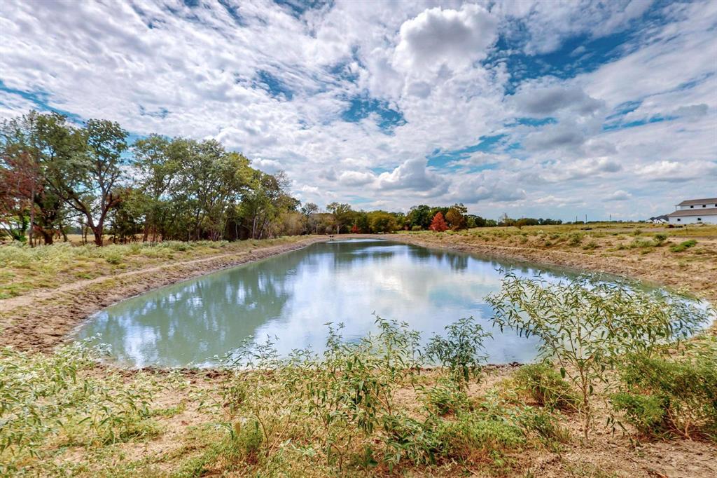 637 Lyman T Davis Road Corsicana, TX 75110 - Photo 10 of 34 a view of a lake with outdoor space